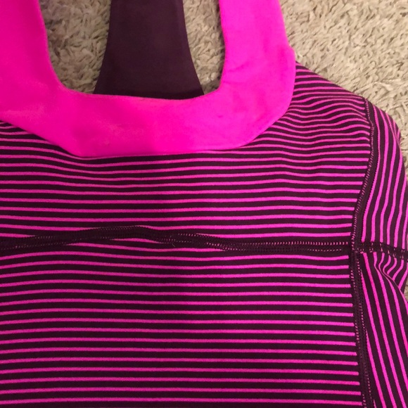 Lululemon Razorback Top Size 4 - Picture 3 of 3